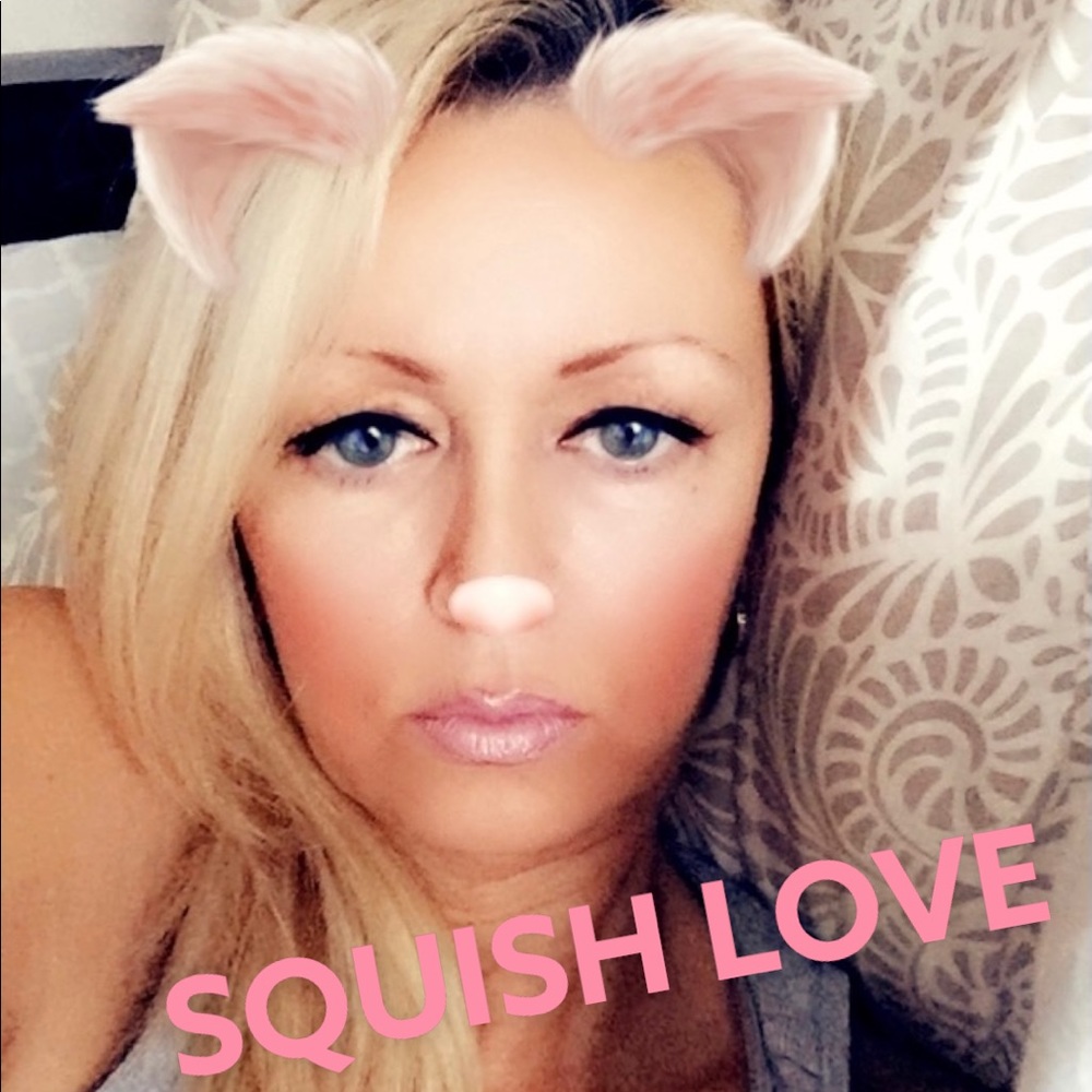 SQUISHMALLOWS FOR SALE💗
